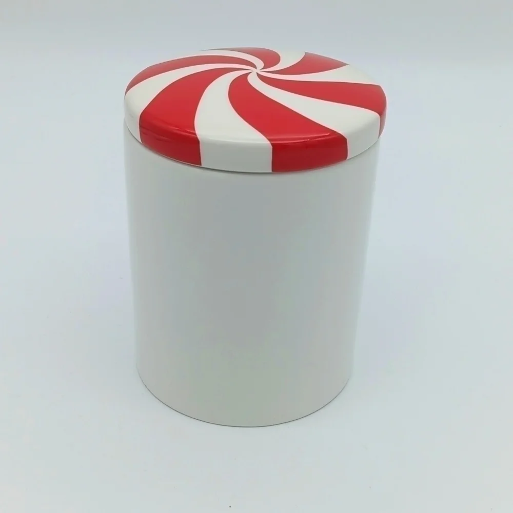 Hallmark Season's Treatings canister NWOT